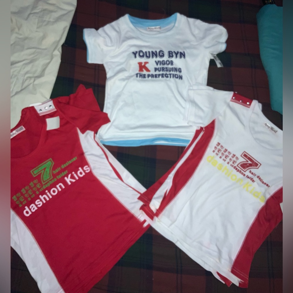 3~Kid's Rosey World T-shirt Medium 10-12 Red & White/White & Blue/White & Red